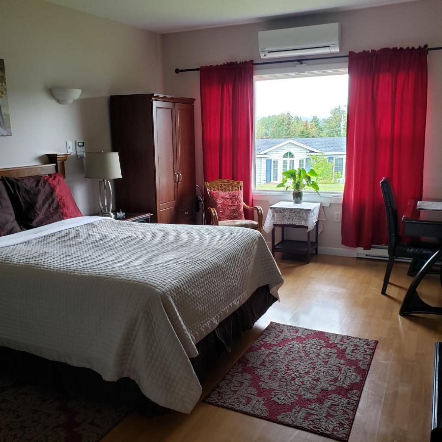 Guest house Evergreen 4*